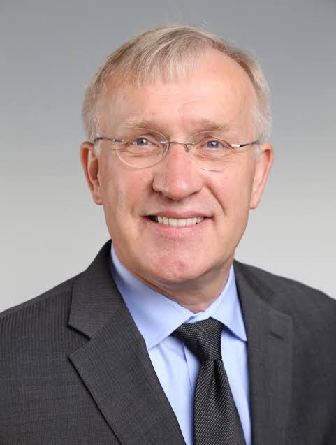  Henrik Christensen